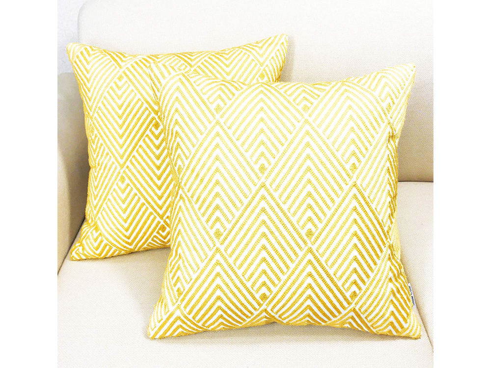 Golden Pillow Cover 4