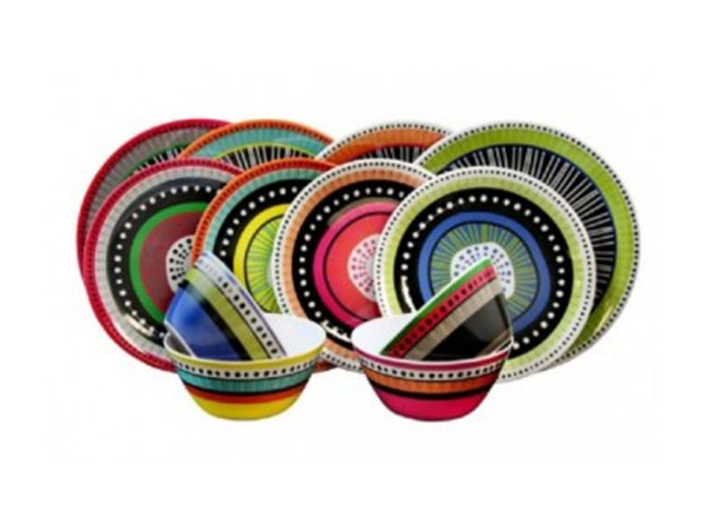 Dinnerware Set 1