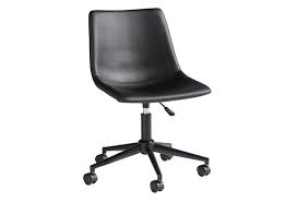cHAIR.jpg